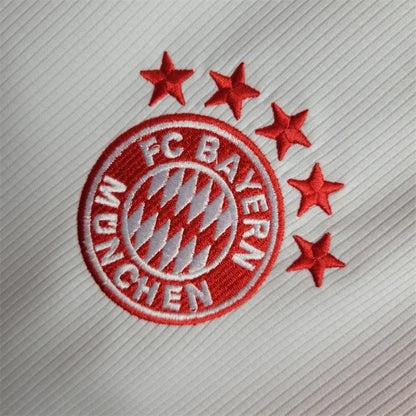 Bayern Munich equipación local 23/24